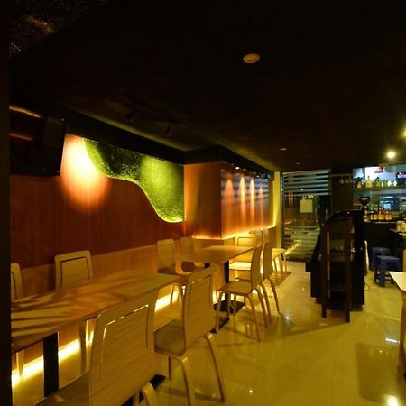 Family Treasure Yangon Hotel Luaran gambar