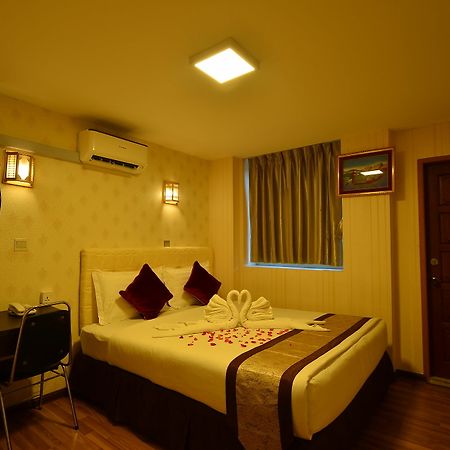 Family Treasure Yangon Hotel Luaran gambar