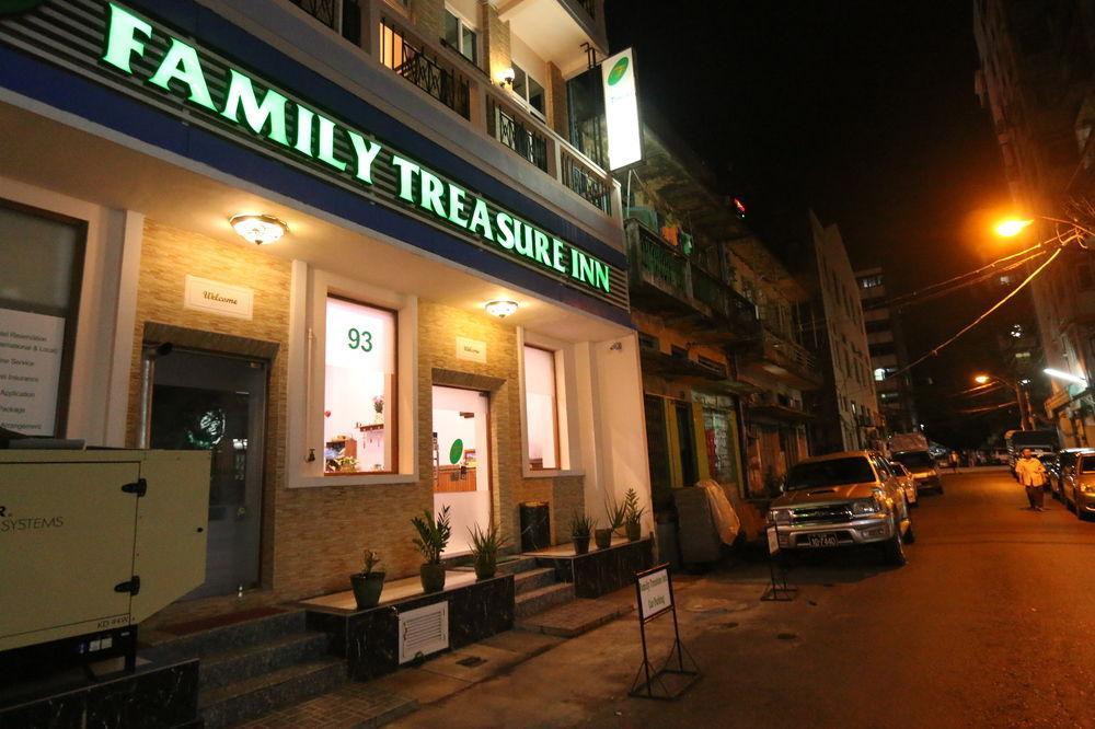 Family Treasure Yangon Hotel Luaran gambar