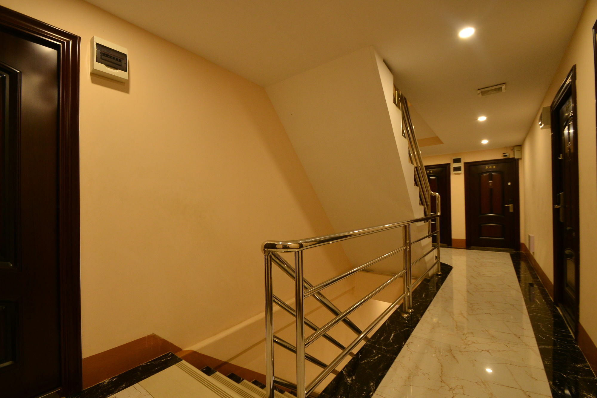 Family Treasure Yangon Hotel Luaran gambar