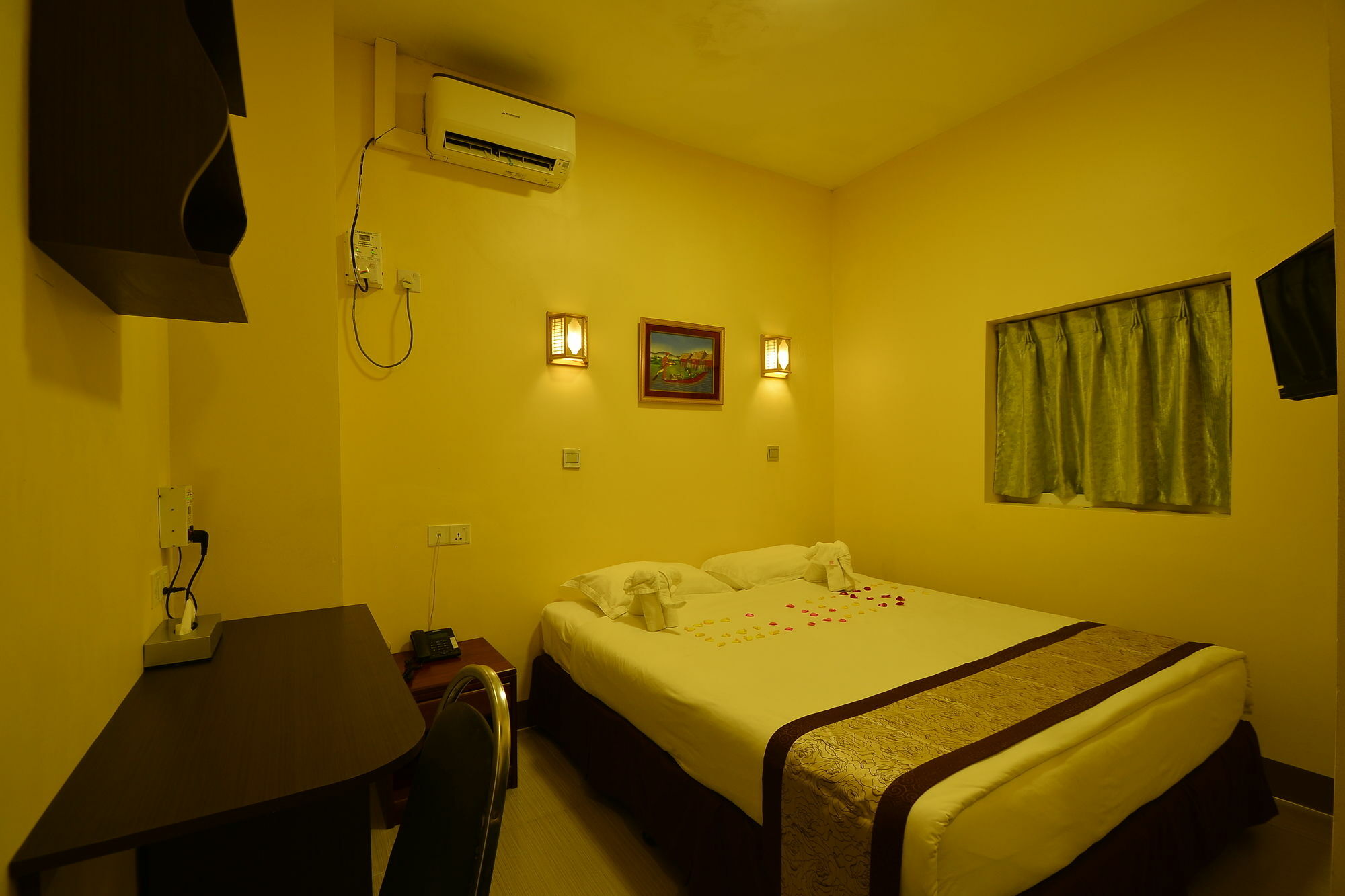 Family Treasure Yangon Hotel Luaran gambar