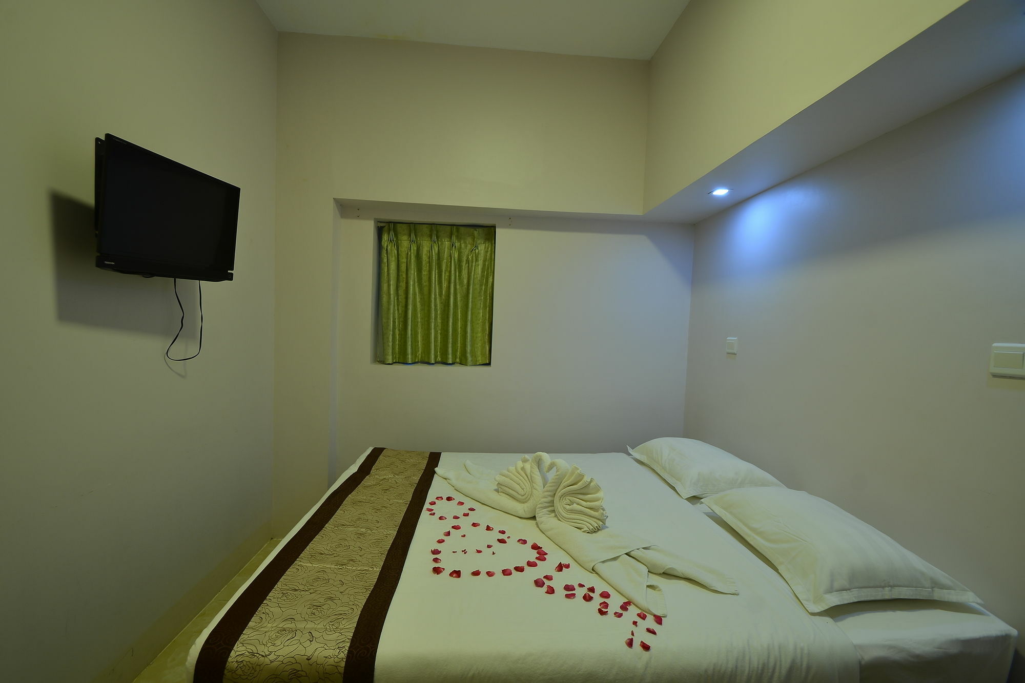 Family Treasure Yangon Hotel Luaran gambar